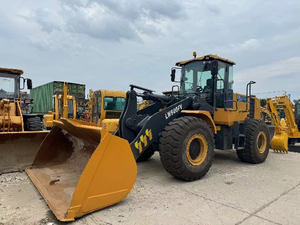 Buying Guide: Choosing a Used Wheel Loader from China